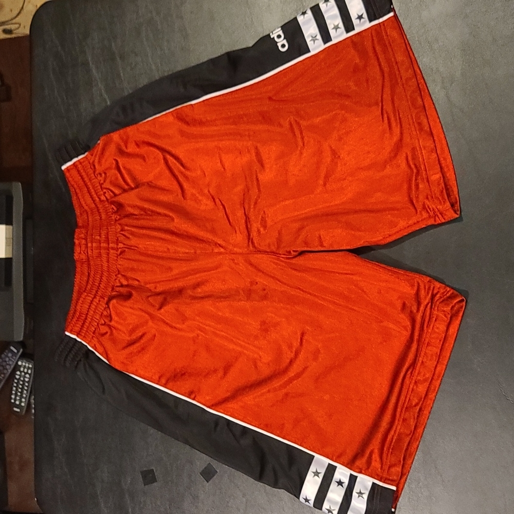 Adidas basketball shorts red/black size L